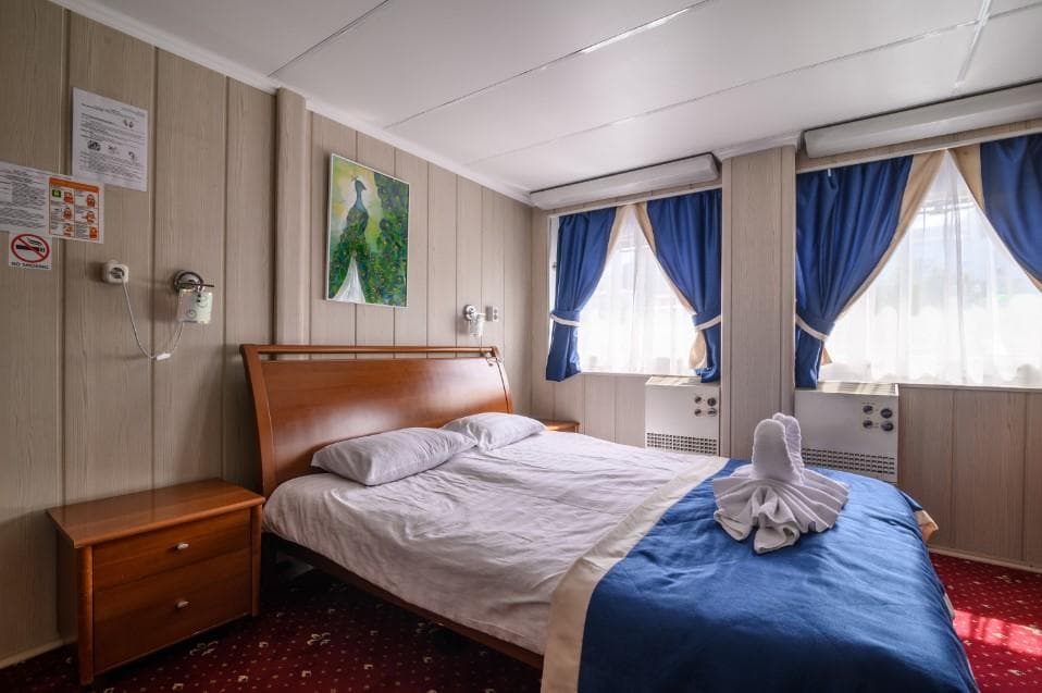 Трёхместный люкс Теплохода Федор Достоевский