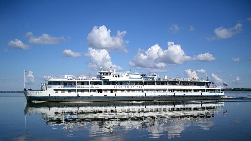 Теплоход Василий Чапаев