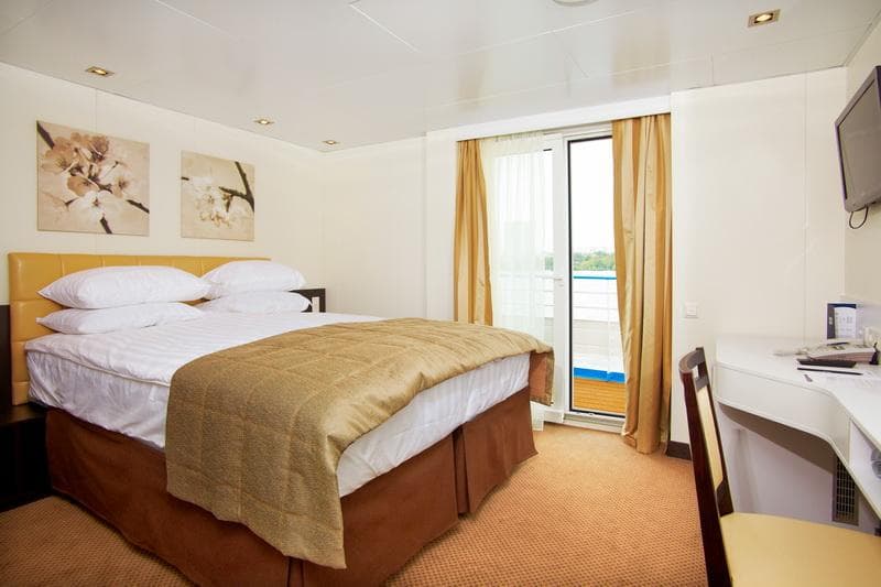 Комфорт с балконом Теплохода Александр Грин