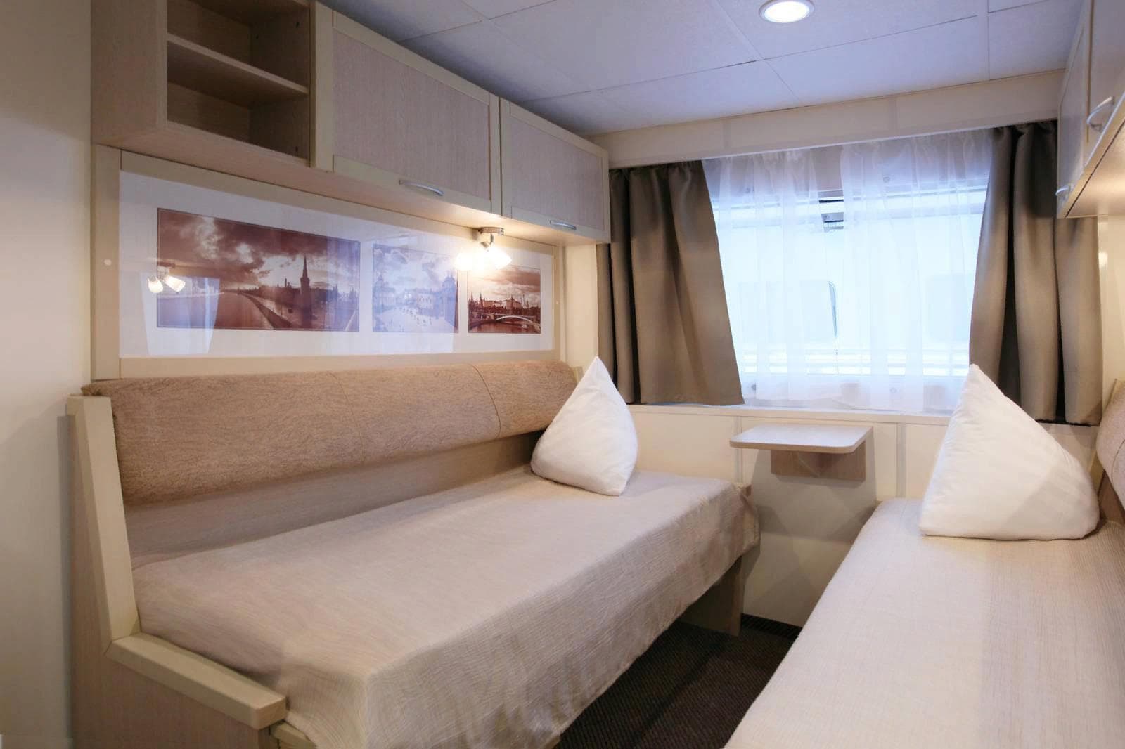 Комфорт  2-ух местный Теплохода Огни большого города