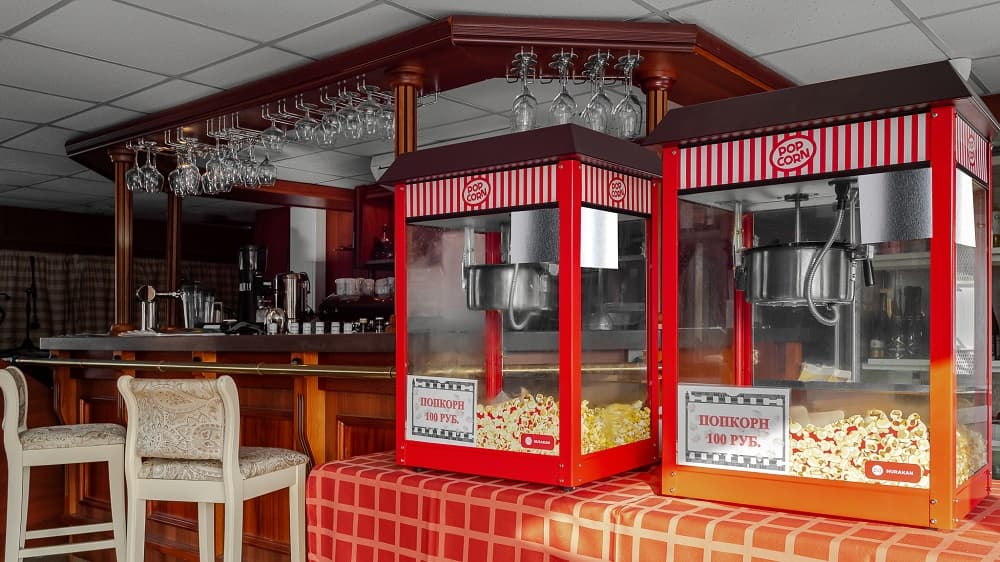 Лаунж-бар «Чаплин» Теплохода Огни большого города