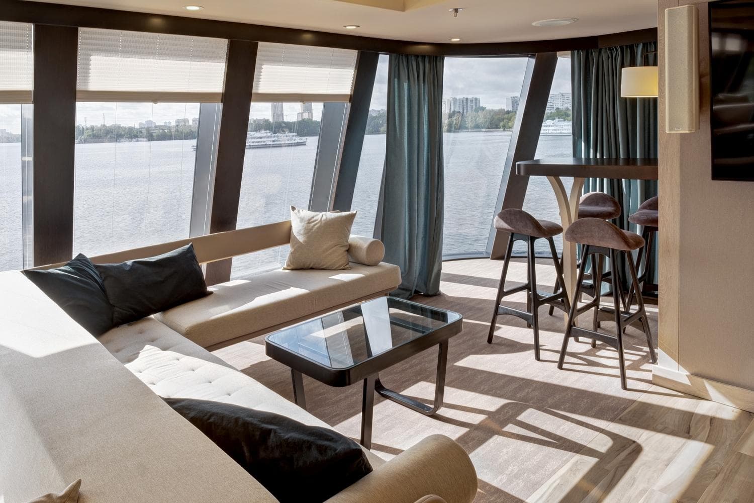 Картинка круиза