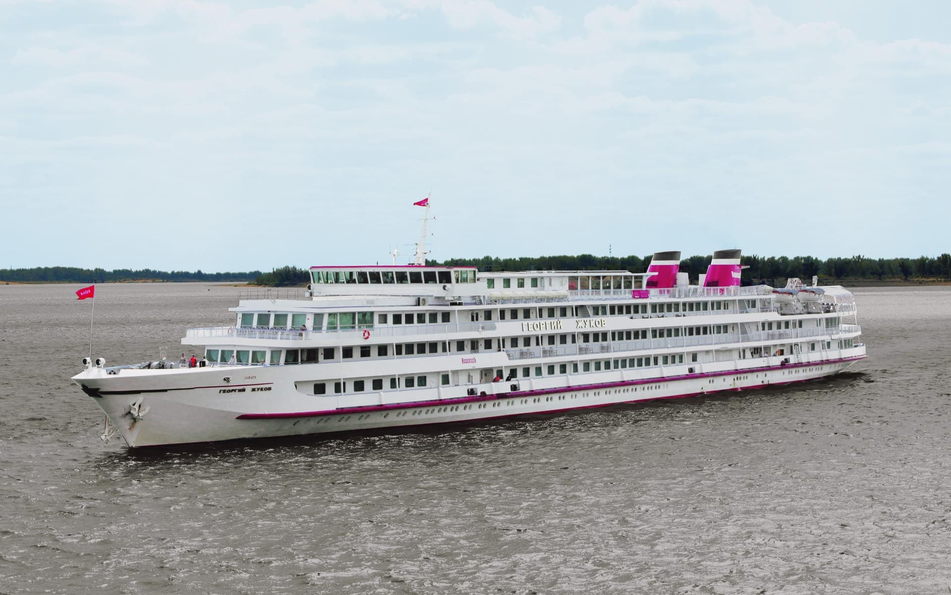 Теплоход Георгий Жуков