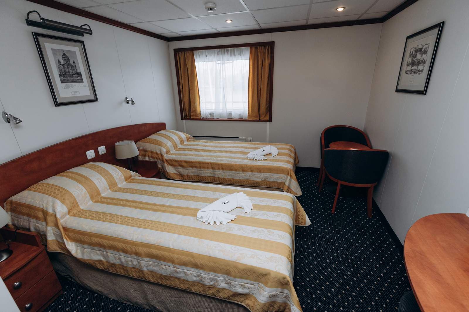 Комфорт 2М Теплохода Тихий Дон