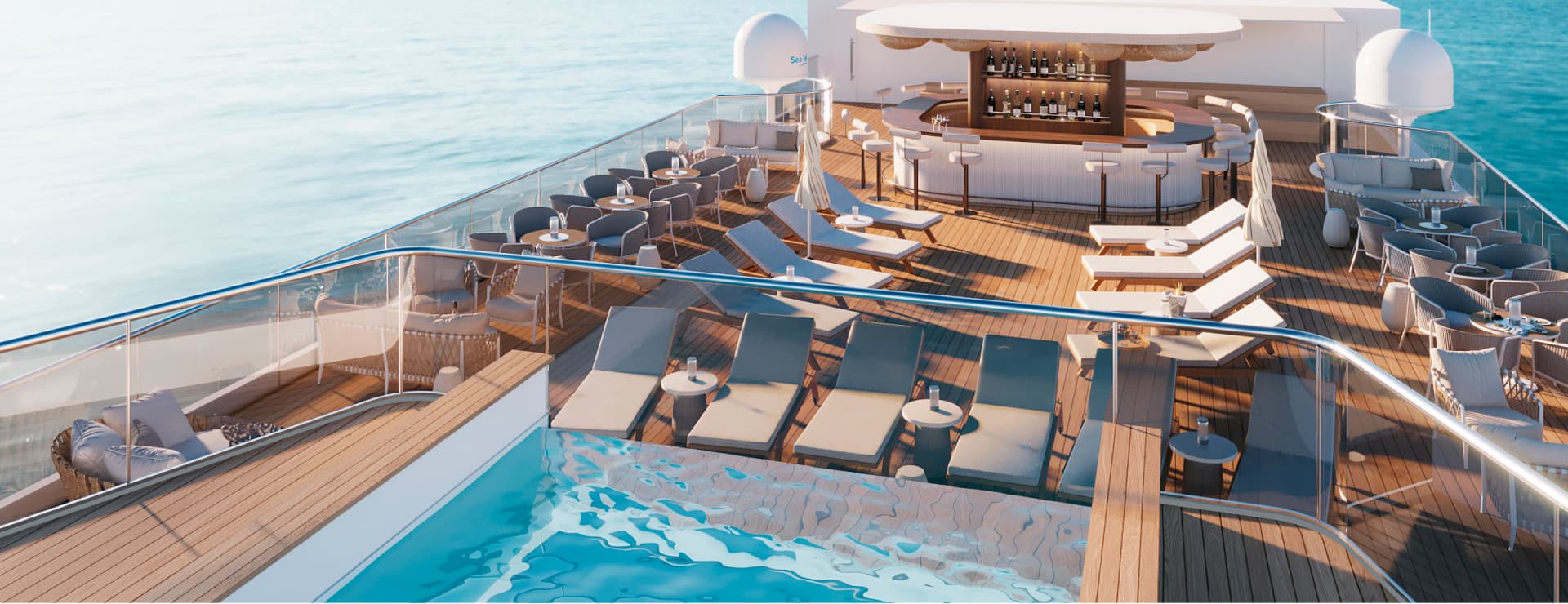 Солярий с бассейном под открытым небом, баром 360° и релакс-зоной Теплохода Николай Жарков