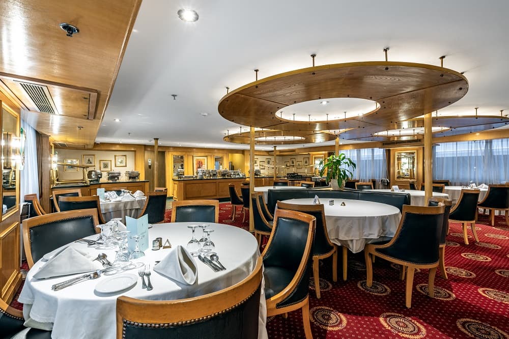 Ресторан Теплохода Jaz Al Qassida