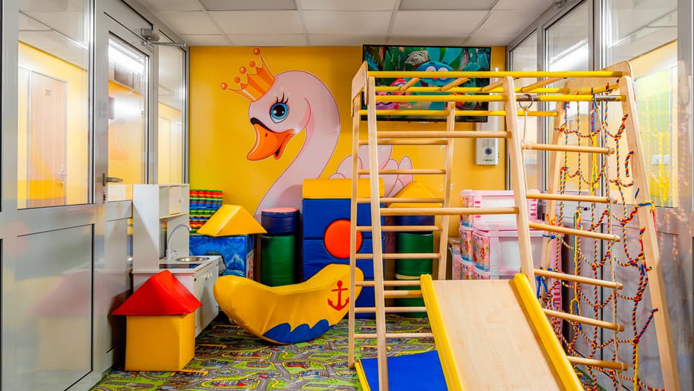 Детский клуб «Маленький лебедь» Теплохода Лебединое озеро