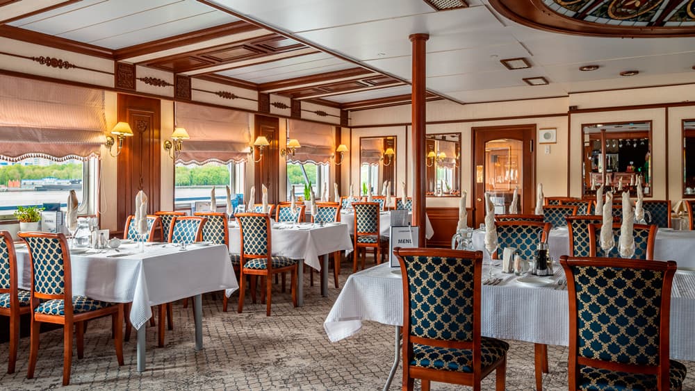 Ресторан Теплохода Лунная соната