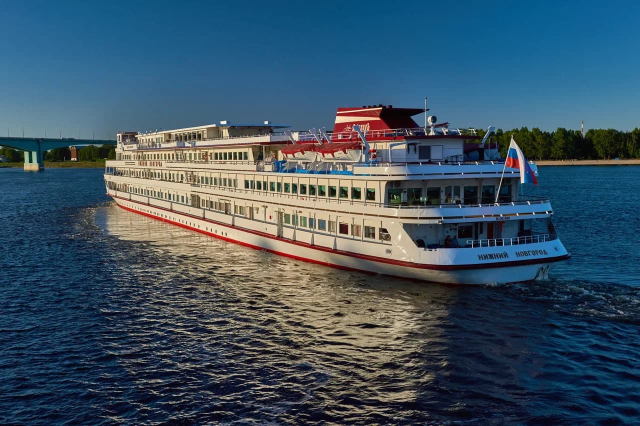 Теплоход Нижний Новгород