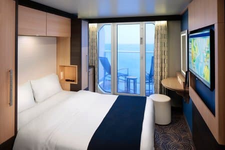 Каюта с балконом  Теплохода Spectrum of the Seas (Русскоязычные круизы)