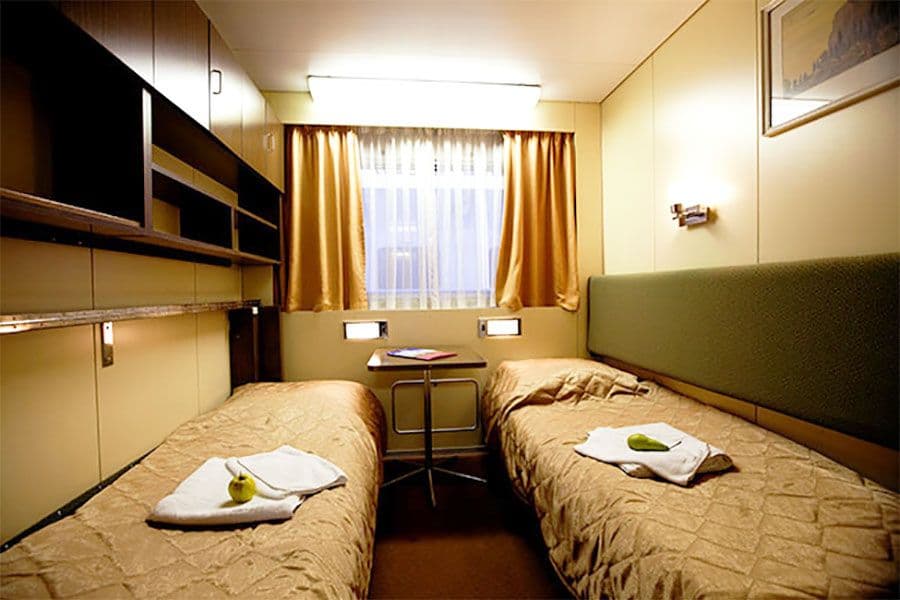 Двухместная каюта Теплохода Зосима Шашков