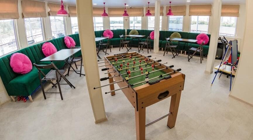 Мастер салон Теплохода Н.А. Некрасов