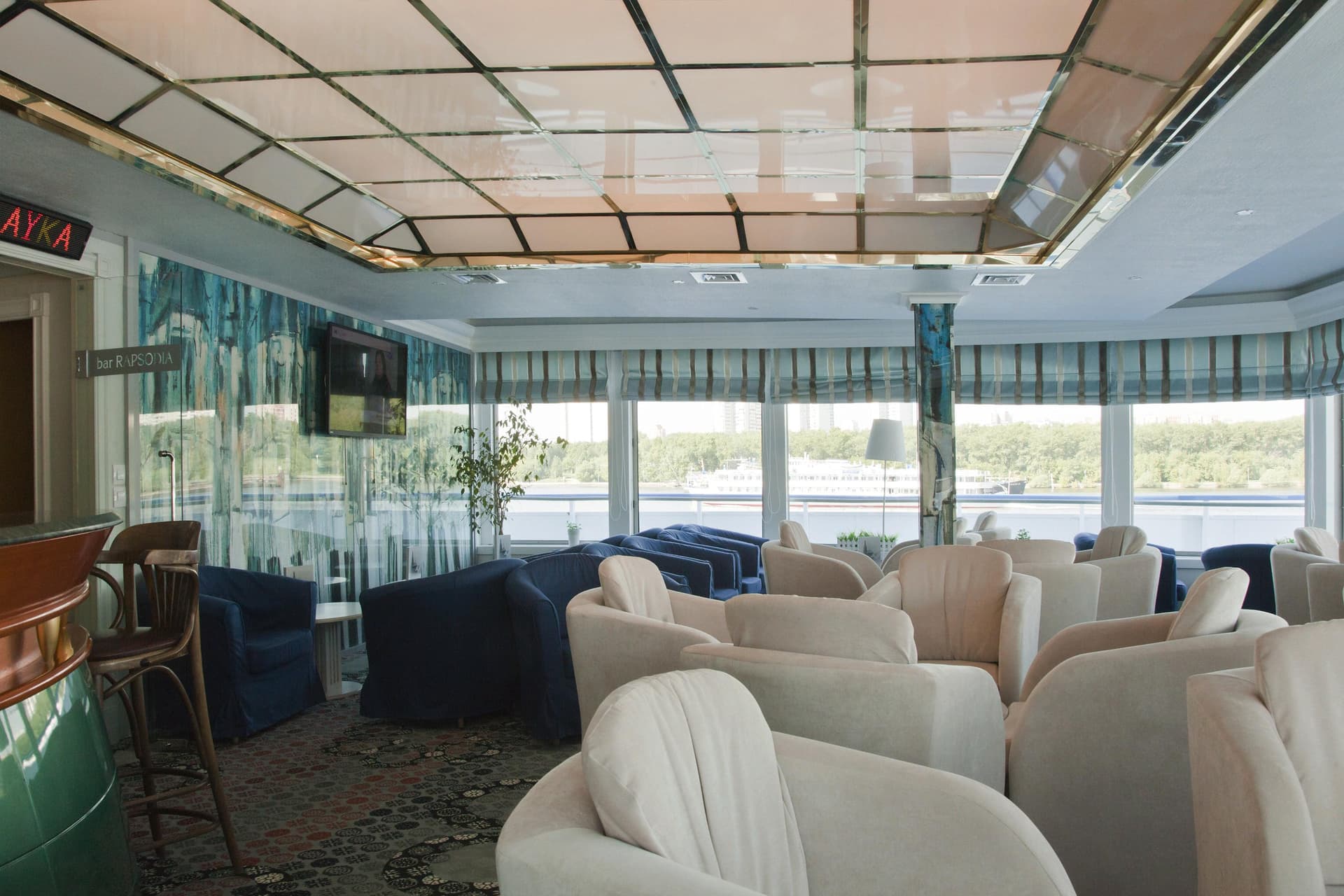 Бар Панорама Теплохода Сергей Дягилев