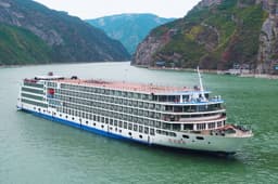 Лайнер
