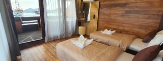 Suite Cabin