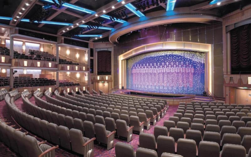Театр Palace Лайнера Explorer of the Seas