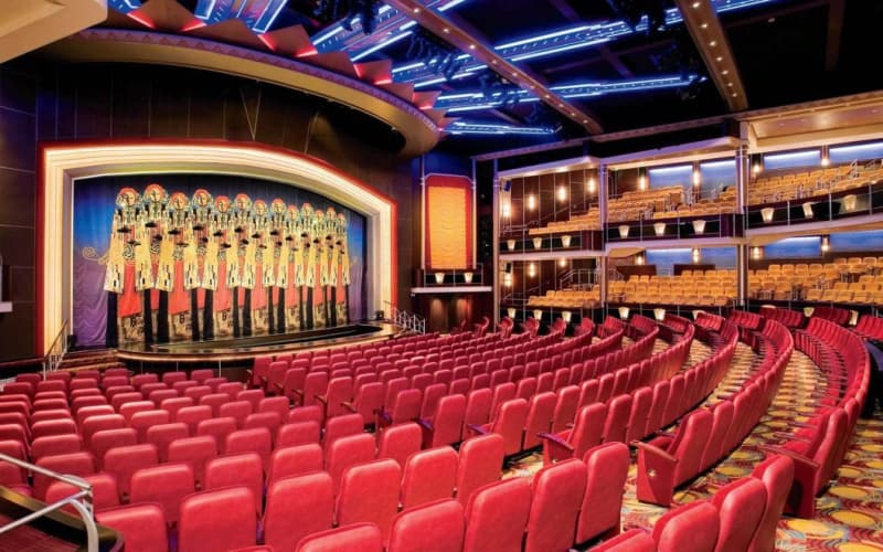 Театр Лайнера Liberty of the Seas