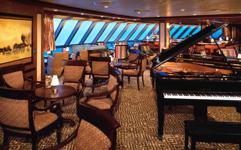 Бар  Лайнера Serenade of the Seas
