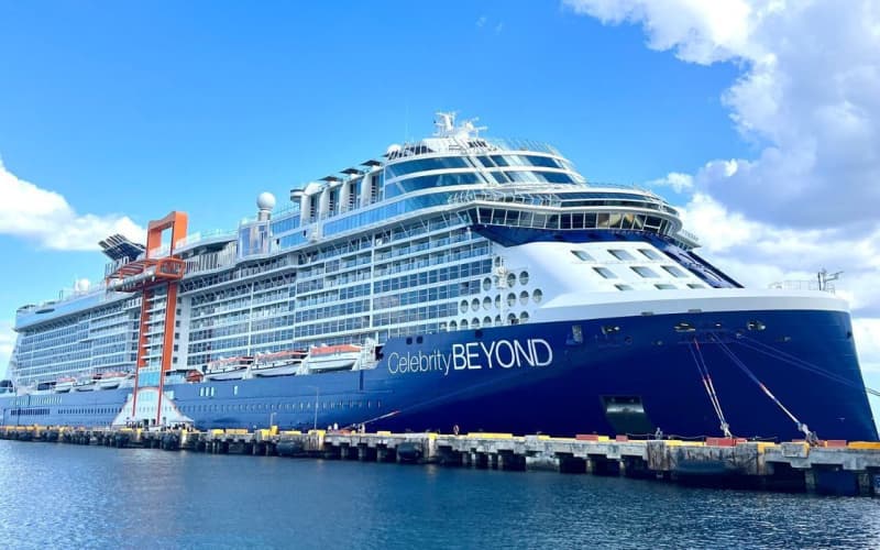 Лайнер Celebrity Beyond