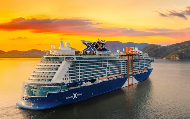 Лайнер Celebrity Xcel