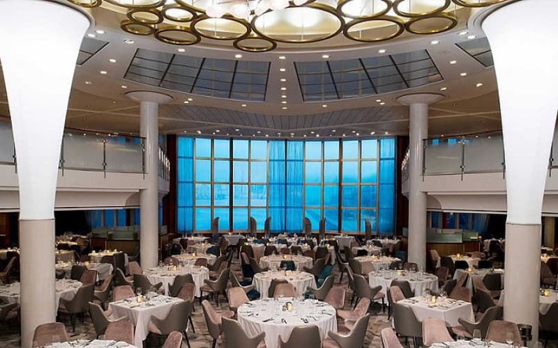 Основной ресторан Лайнера Celebrity Reflection