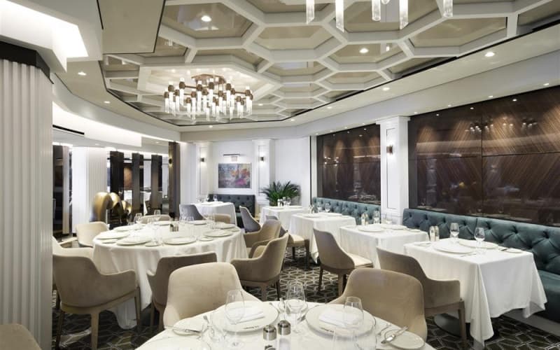 Ресторан Fil Rouge Лайнера Explora II