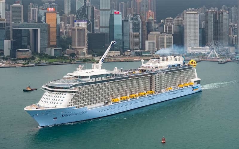 Лайнер Spectrum of the Seas