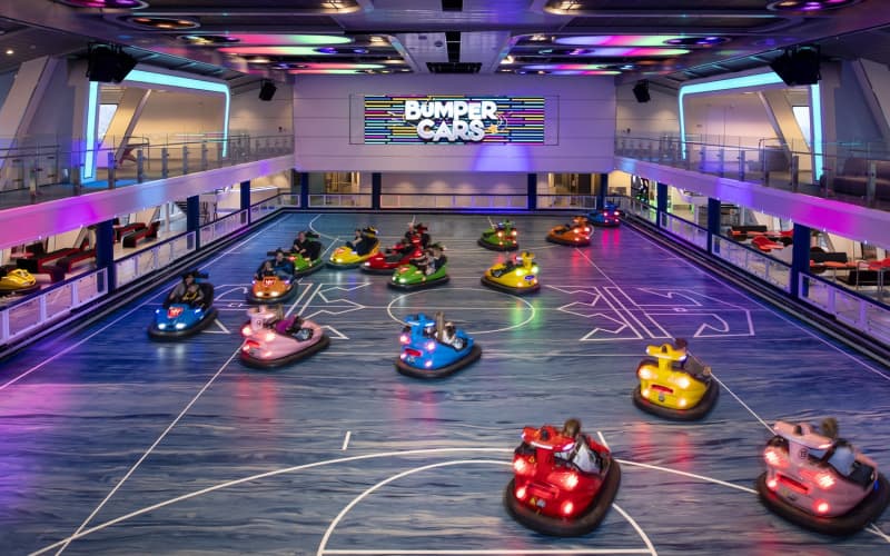 Центр развлечений Лайнера Spectrum of the Seas