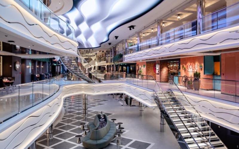 Галерея World Лайнера MSC World America